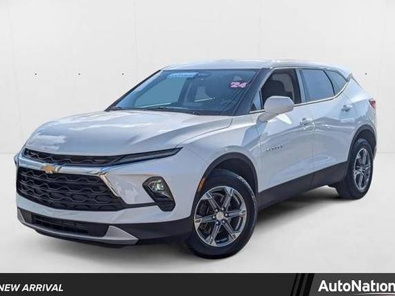 CHEVROLET BLAZER 2024 3GNKBCR4XRS143447 image