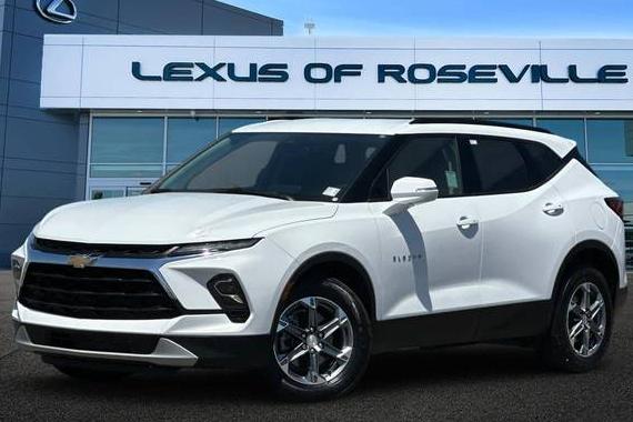 CHEVROLET BLAZER 2024 3GNKBJRS8RS194903 image