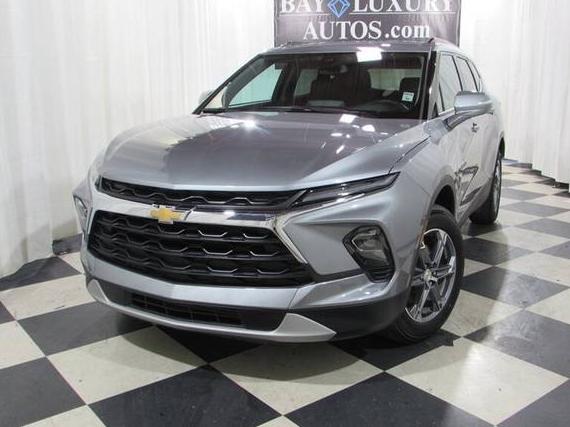 CHEVROLET BLAZER 2024 3GNKBJR42RS195854 image