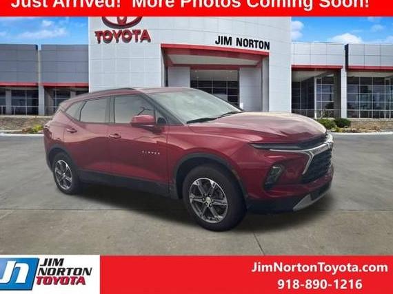 CHEVROLET BLAZER 2024 3GNKBCR41RS176398 image