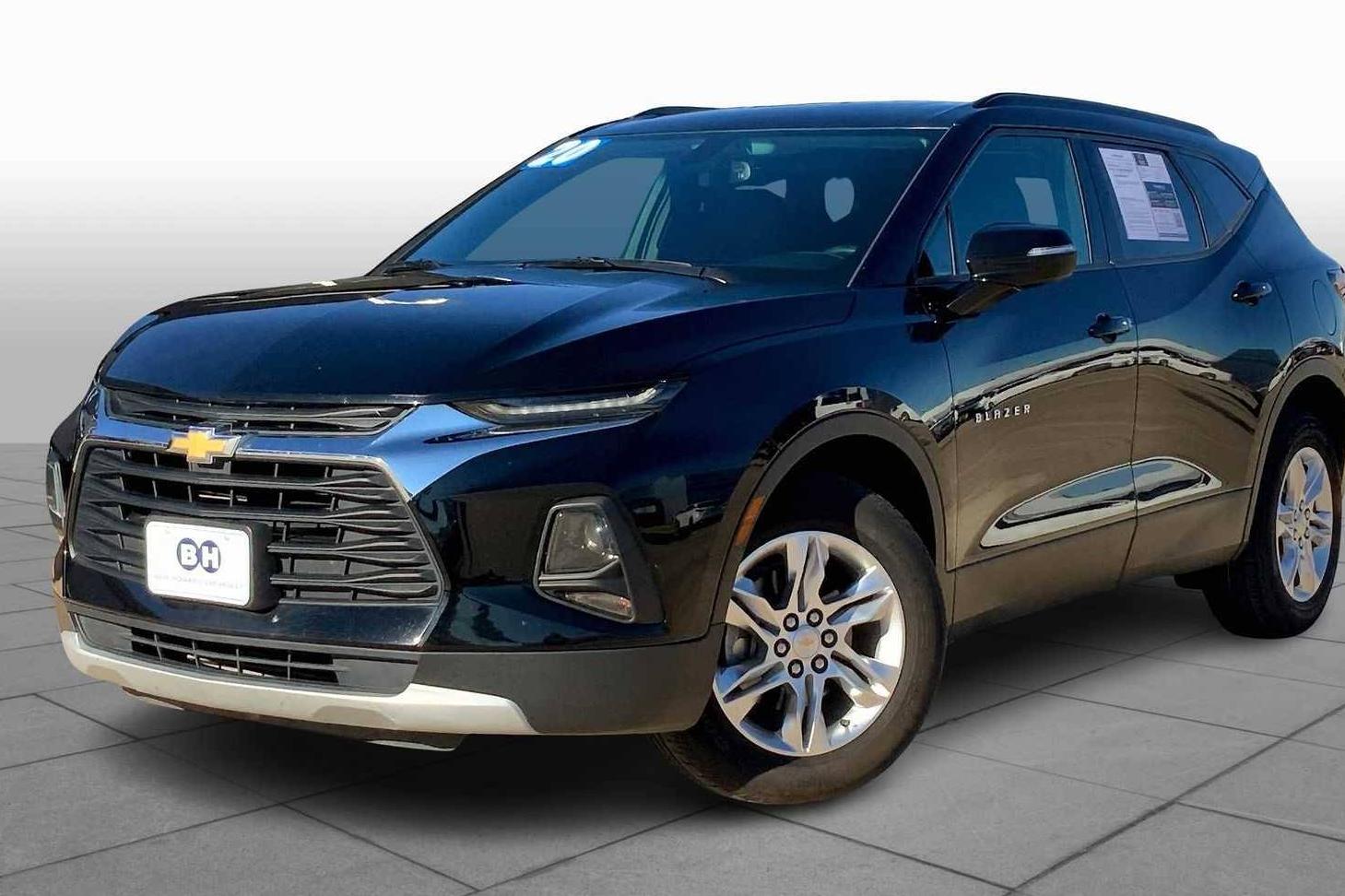 CHEVROLET BLAZER 2020 3GNKBHR46LS649250 image