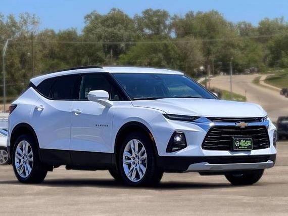 CHEVROLET BLAZER 2020 3GNKBJRS3LS705330 image