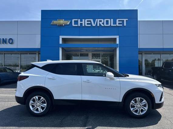 CHEVROLET BLAZER 2022 3GNKBHR41NS116161 image