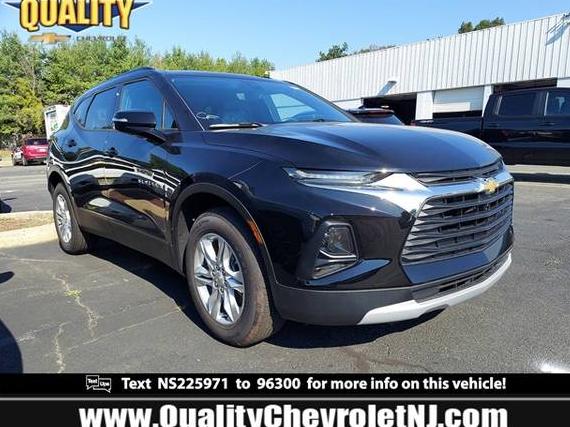 CHEVROLET BLAZER 2022 3GNKBJR41NS225971 image