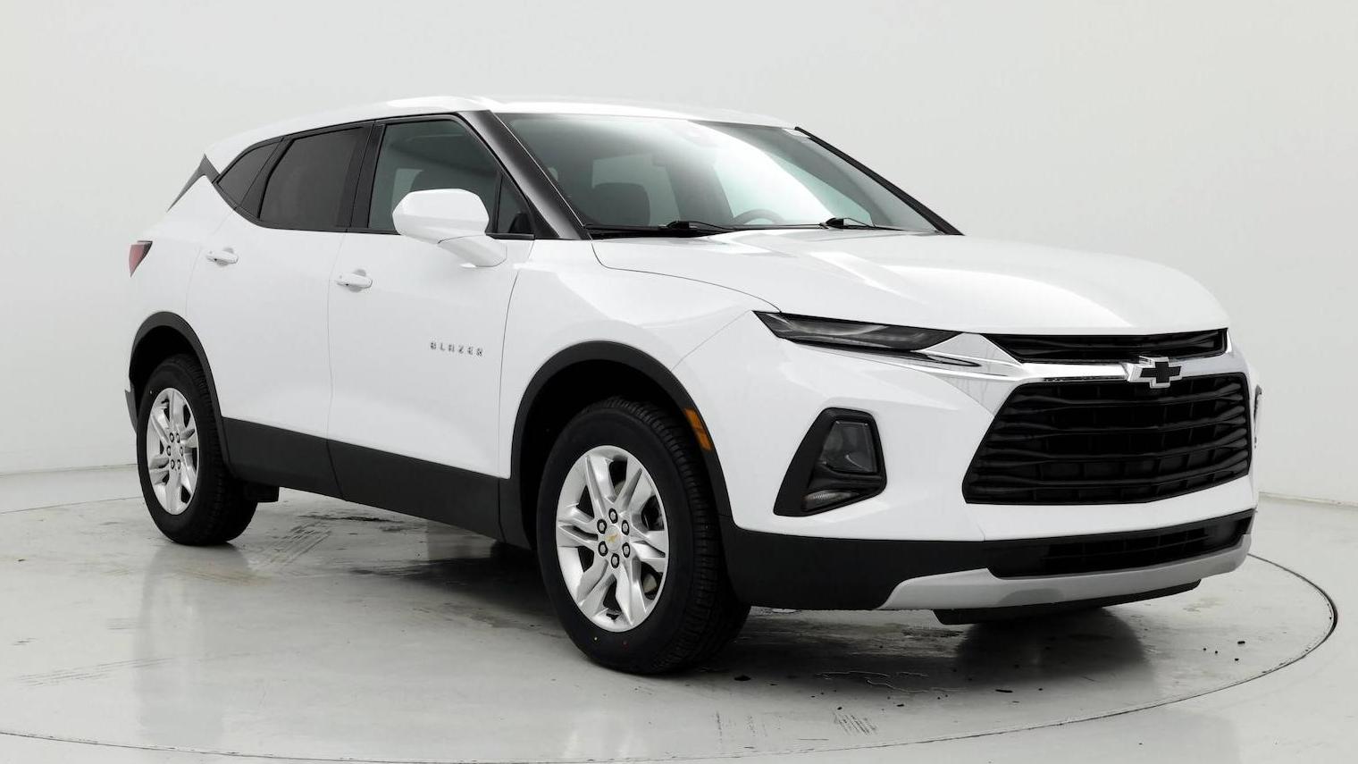 CHEVROLET BLAZER 2022 3GNKBCR46NS116790 image