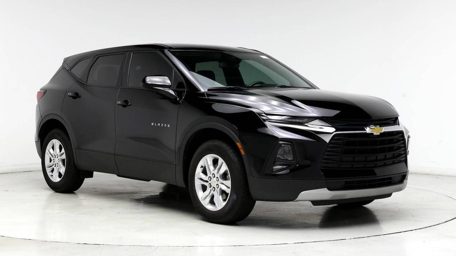 CHEVROLET BLAZER 2022 3GNKBCR42NS148930 image