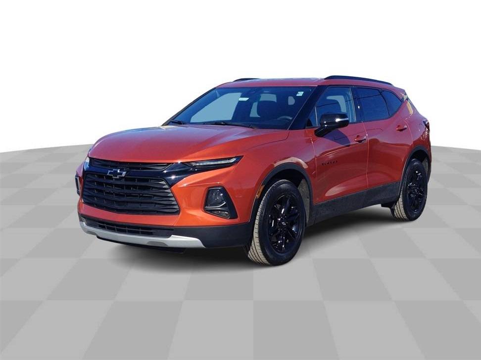 CHEVROLET BLAZER 2022 3GNKBCR48NS129833 image