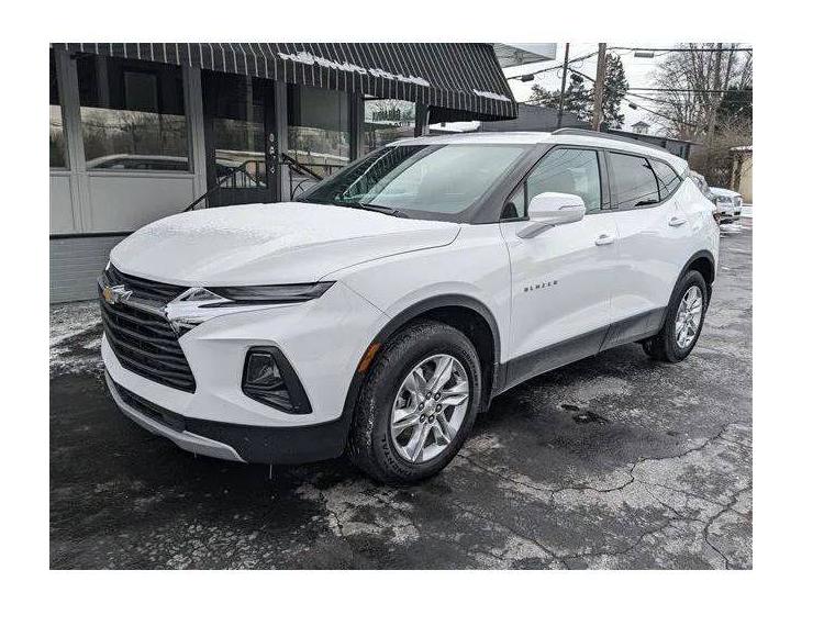 CHEVROLET BLAZER 2022 3GNKBCR44NS145575 image