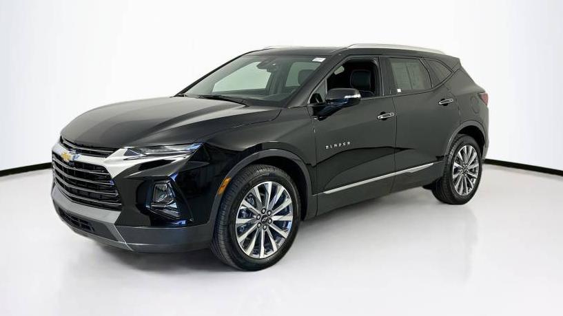 CHEVROLET BLAZER 2022 3GNKBFRS1NS225321 image