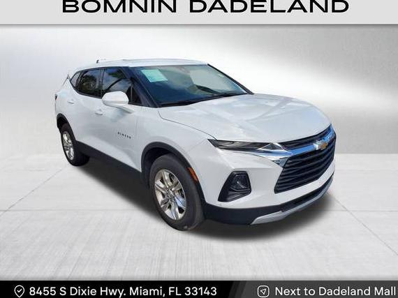 CHEVROLET BLAZER 2022 3GNKBCR44NS158150 image