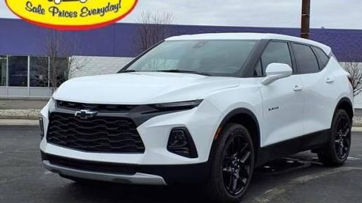 CHEVROLET BLAZER 2022 3GNKBHR48NS130106 image