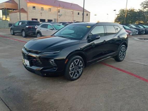 CHEVROLET BLAZER 2025 3GNKBERS8SS199645 image CHEVROLET BLAZER 2025 3GNKBERS8SS199645 image