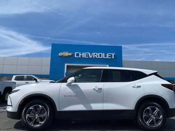 CHEVROLET BLAZER 2025 3GNKBHR49SS143278 image CHEVROLET BLAZER 2025 3GNKBHR49SS143278 image