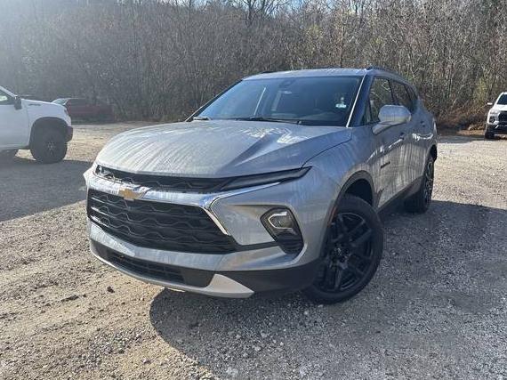 CHEVROLET BLAZER 2025 3GNKBCR45SS139117 image CHEVROLET BLAZER 2025 3GNKBCR45SS139117 image