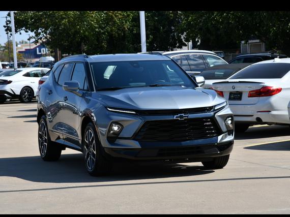 CHEVROLET BLAZER 2025 3GNKBERS7SS185641 image CHEVROLET BLAZER 2025 3GNKBERS7SS185641 image