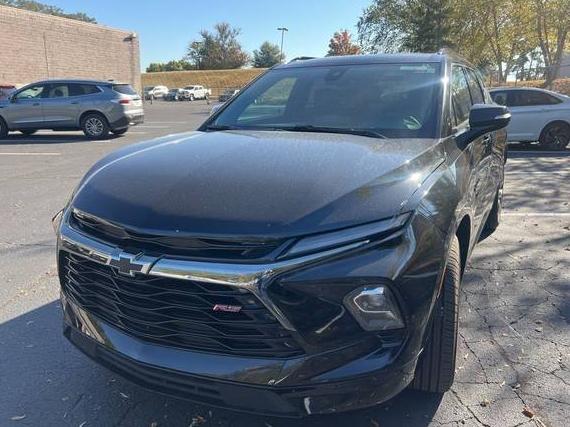 CHEVROLET BLAZER 2025 3GNKBERS2SS194991 image CHEVROLET BLAZER 2025 3GNKBERS2SS194991 image