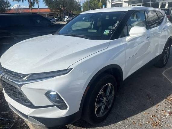 CHEVROLET BLAZER 2025 3GNKBCR48SS149740 image CHEVROLET BLAZER 2025 3GNKBCR48SS149740 image