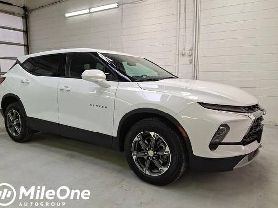 CHEVROLET BLAZER 2025 3GNKBHR42SS171942 image CHEVROLET BLAZER 2025 3GNKBHR42SS171942 image