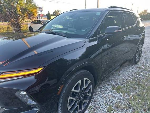 CHEVROLET BLAZER 2025 3GNKBERS3SS193140 image CHEVROLET BLAZER 2025 3GNKBERS3SS193140 image