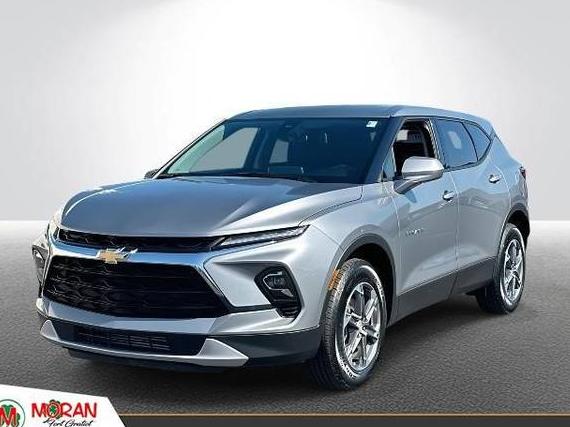 CHEVROLET BLAZER 2025 3GNKBHR41SS172239 image CHEVROLET BLAZER 2025 3GNKBHR41SS172239 image