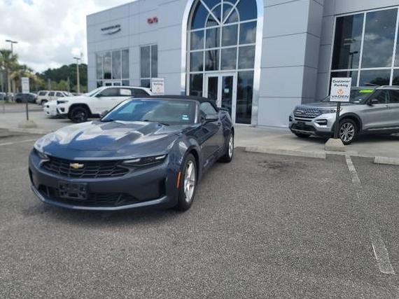 CHEVROLET CAMARO 2023 1G1FB3DS4P0136619 image