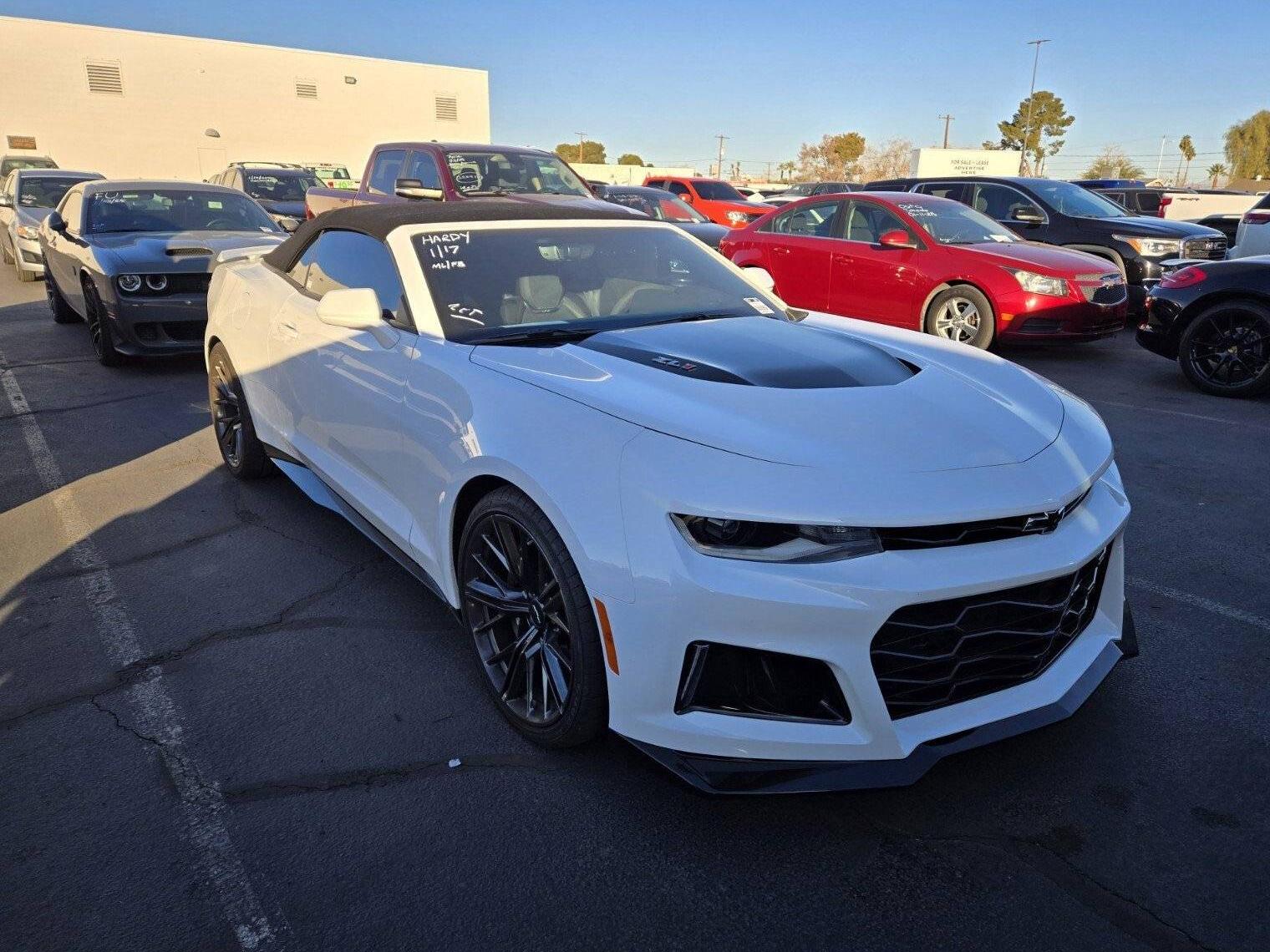 CHEVROLET CAMARO 2023 1G1FK3D68P0145598 image