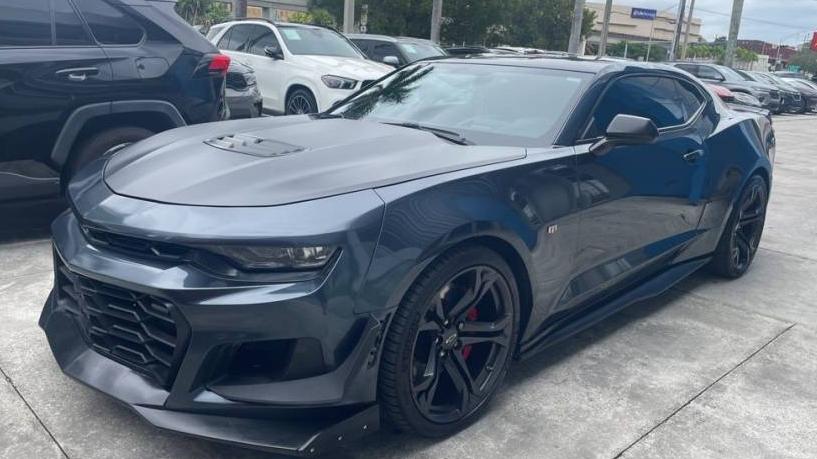 CHEVROLET CAMARO 2023 1G1FF1R74P0102046 image