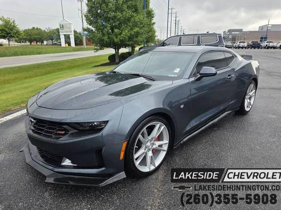 CHEVROLET CAMARO 2019 1G1FB1RS3K0145026 image