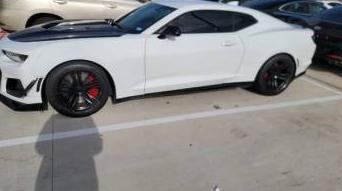 CHEVROLET CAMARO 2019 1G1FJ1R69K0119200 image