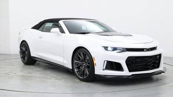 CHEVROLET CAMARO 2019 1G1FK3D64K0144358 image