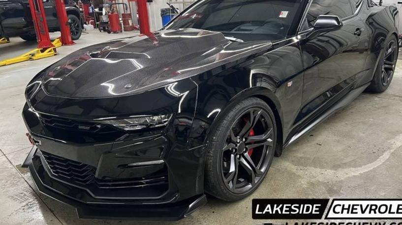 CHEVROLET CAMARO 2019 1G1FE1R71K0109273 image