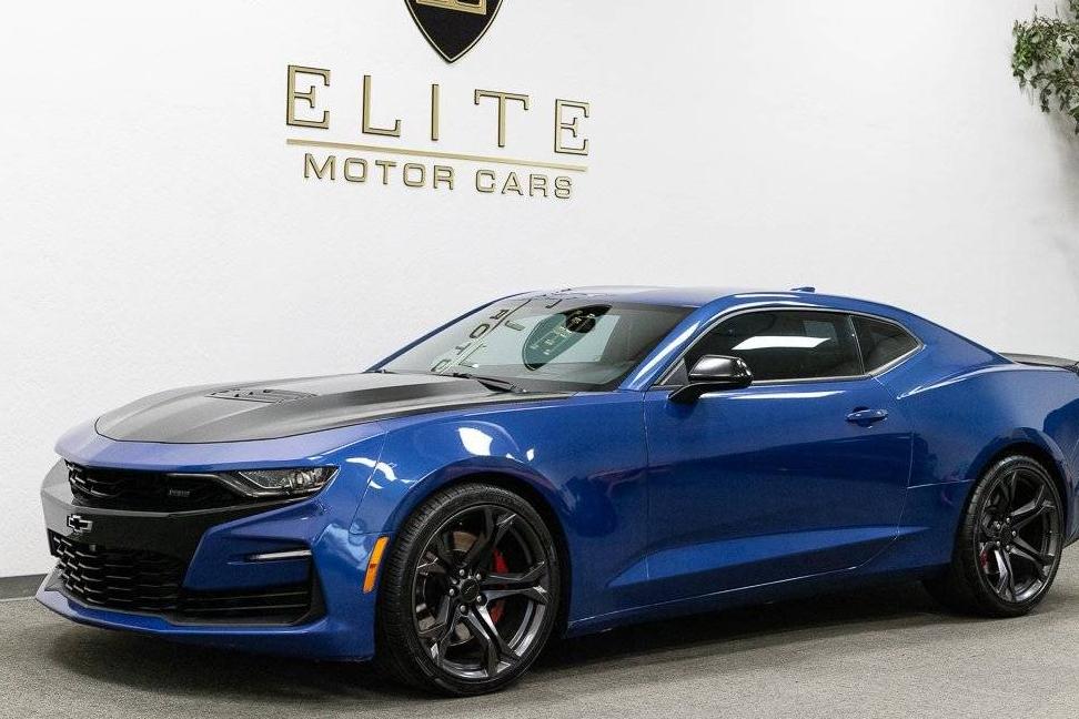 CHEVROLET CAMARO 2019 1G1FE1R78K0116740 image