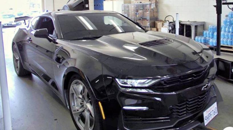 CHEVROLET CAMARO 2019 1G1FE1R76K0154791 image