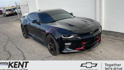 CHEVROLET CAMARO 2018 1G1FH1R76J0180247 image