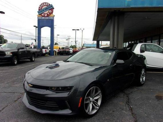 CHEVROLET CAMARO 2018 1G1FB1RS5J0122412 image