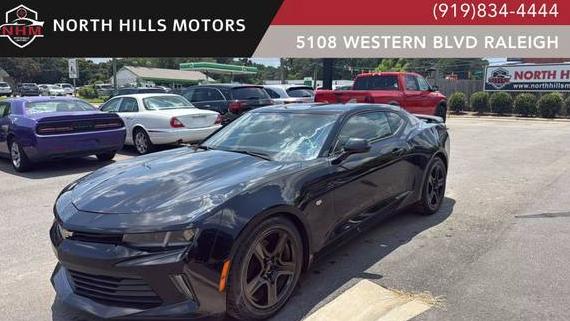 CHEVROLET CAMARO 2018 1G1FB1RX8J0160955 image