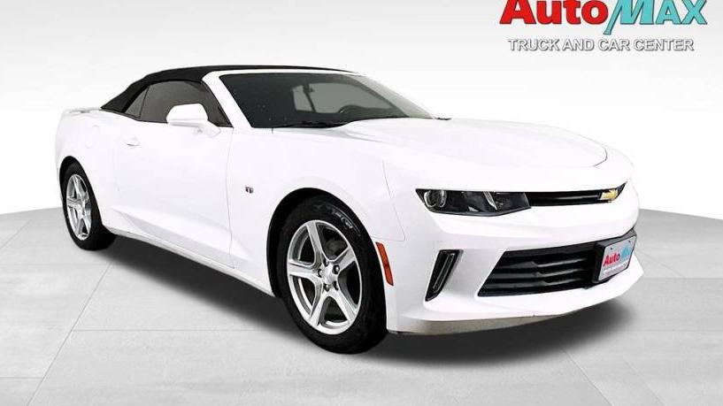 CHEVROLET CAMARO 2018 1G1FB3DX4J0186309 image