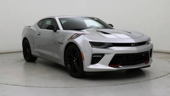 CHEVROLET CAMARO 2018 1G1FE1R77J0114637 image