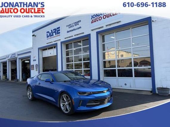 CHEVROLET CAMARO 2018 1G1FB1RSXJ0156359 image