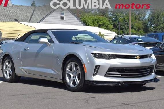 CHEVROLET CAMARO 2018 1G1FB3DX6J0126838 image