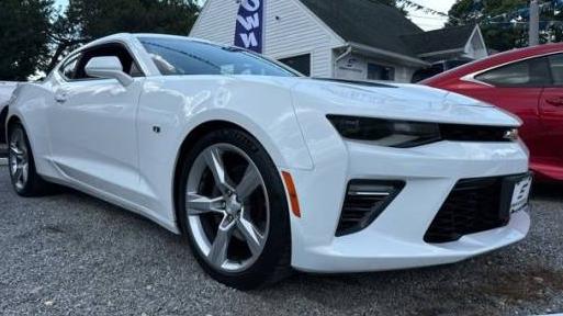 CHEVROLET CAMARO 2018 1G1FH1R79J0176094 image