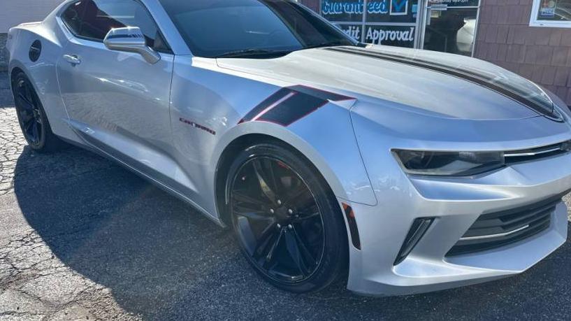 CHEVROLET CAMARO 2018 1G1FB1RS1J0118972 image