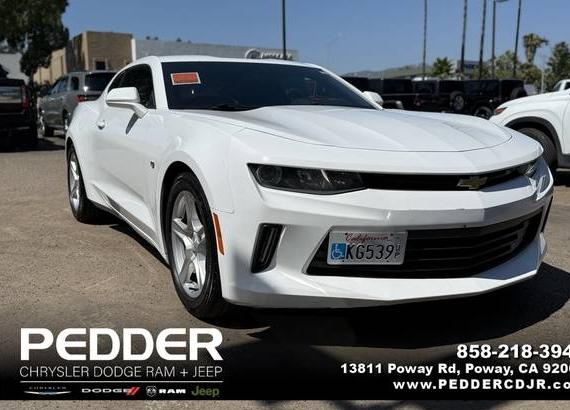 CHEVROLET CAMARO 2018 1G1FB1RX5J0191399 image