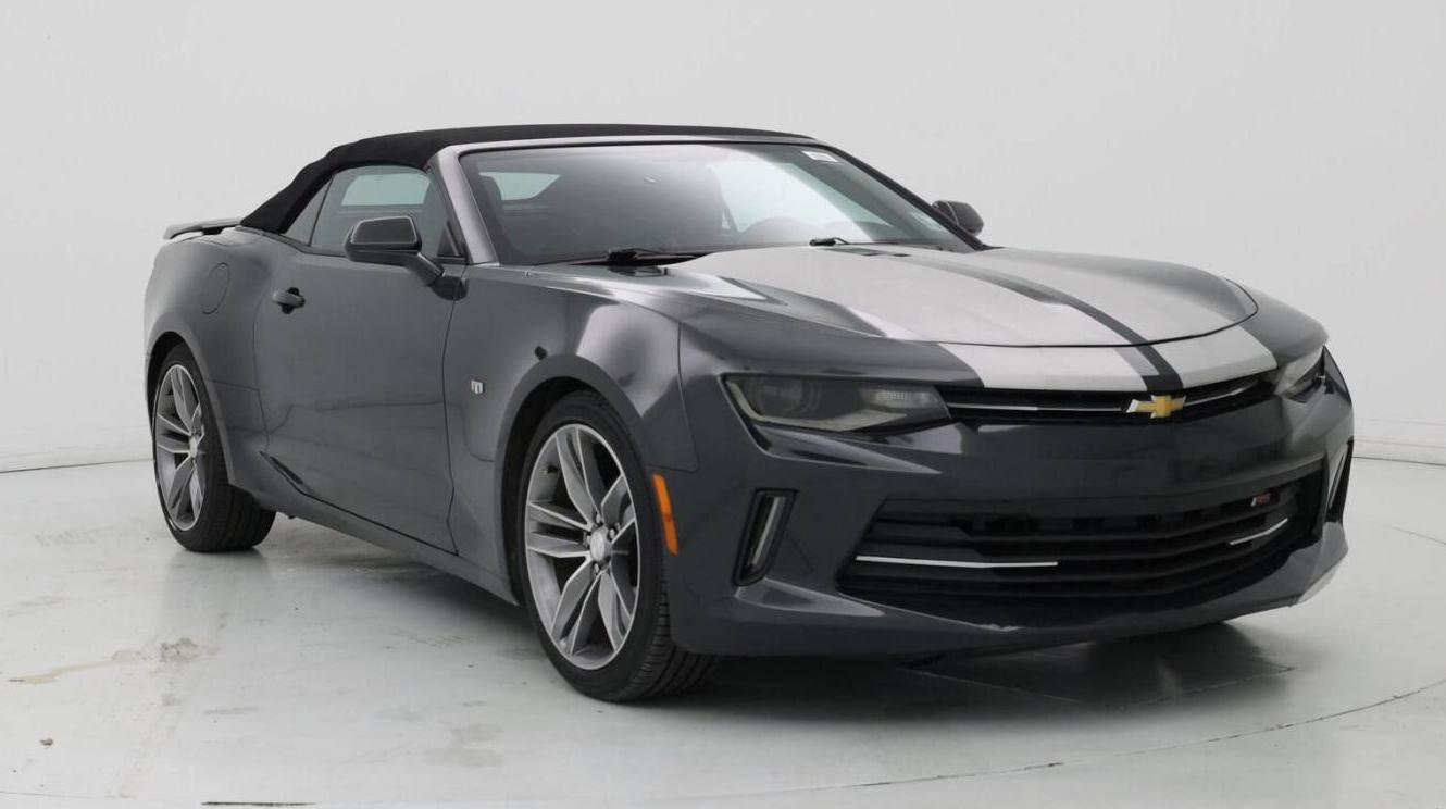 CHEVROLET CAMARO 2018 1G1FB3DS1J0147293 image