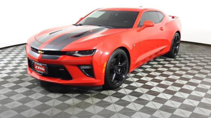 CHEVROLET CAMARO 2018 1G1FH1R72J0100460 image