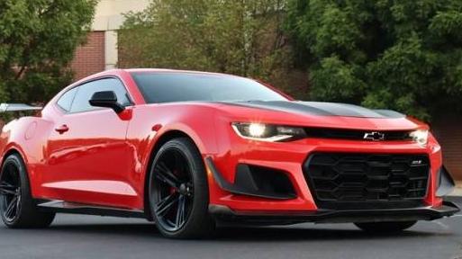 CHEVROLET CAMARO 2018 1G1FJ1R68J0150159 image