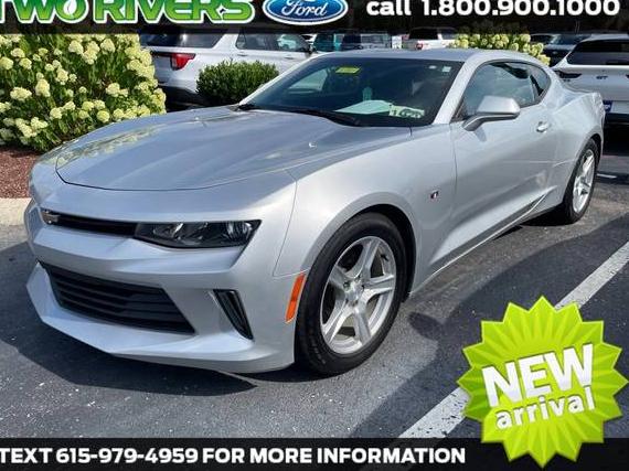 CHEVROLET CAMARO 2018 1G1FB1RX8J0168845 image