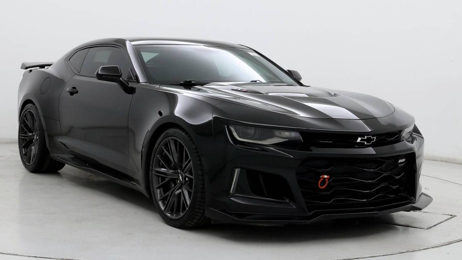 CHEVROLET CAMARO 2018 1G1FJ1R67J0151402 image