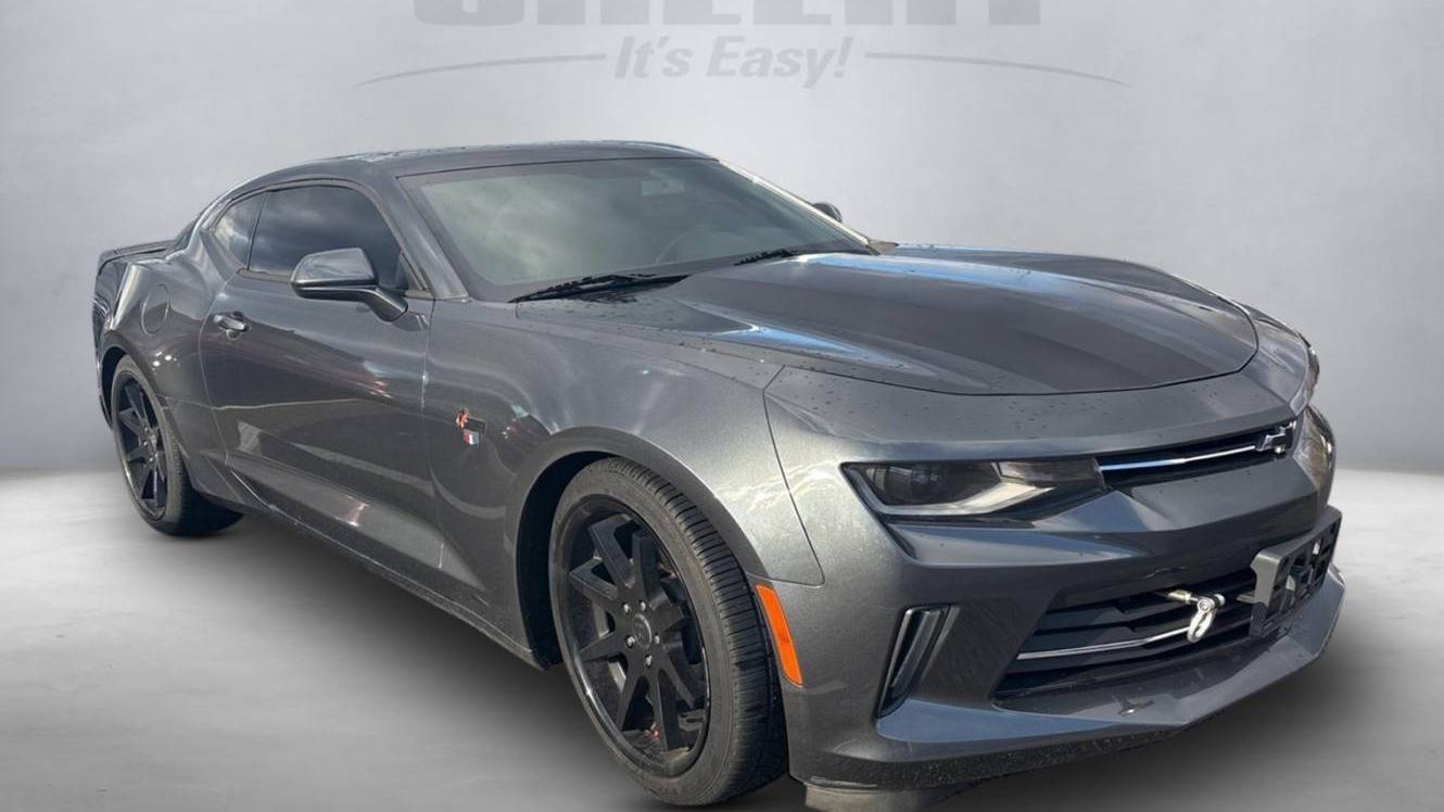 CHEVROLET CAMARO 2018 1G1FD1RX7J0182942 image