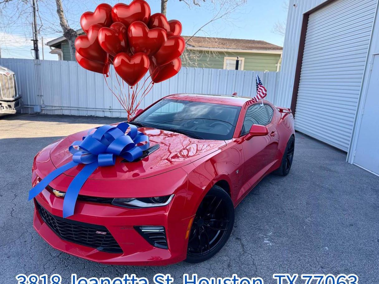 CHEVROLET CAMARO 2018 1G1FH1R77J0113060 image